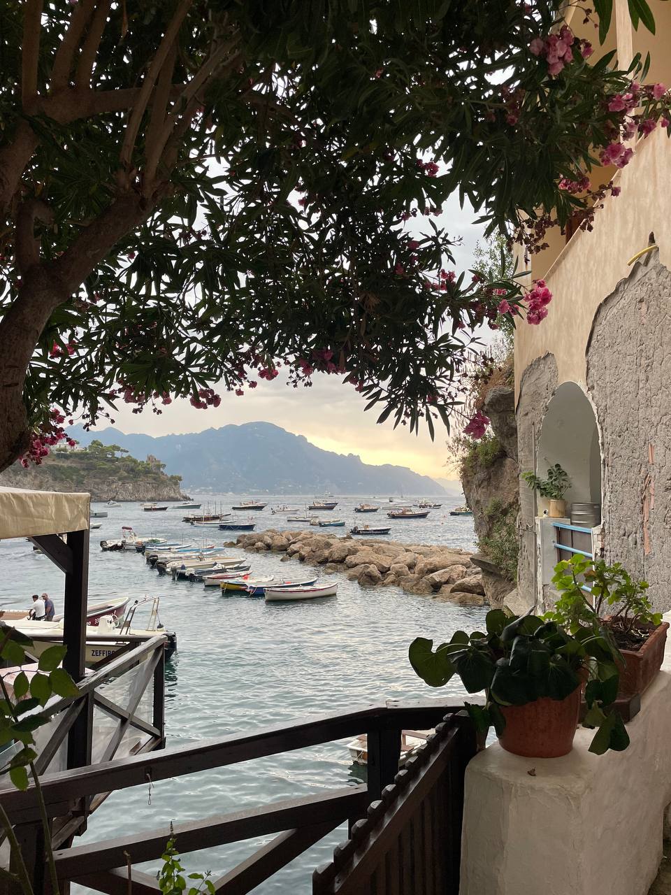 5 Capri Island Boat Tour - Exclusive Boat-min